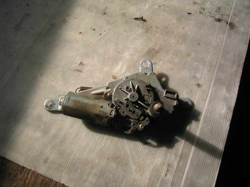Kangoo  98- | motorek stěračů zadní