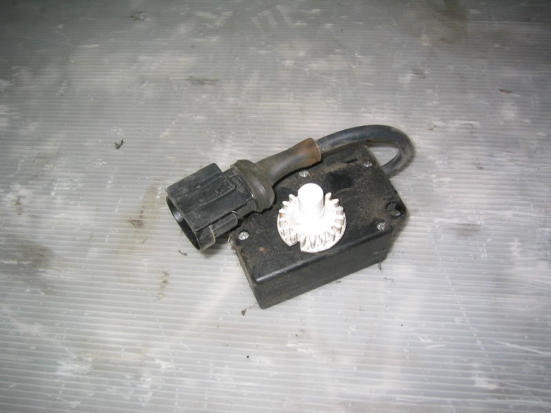 Megane I  96-99 | motorek klapky ventilátoru