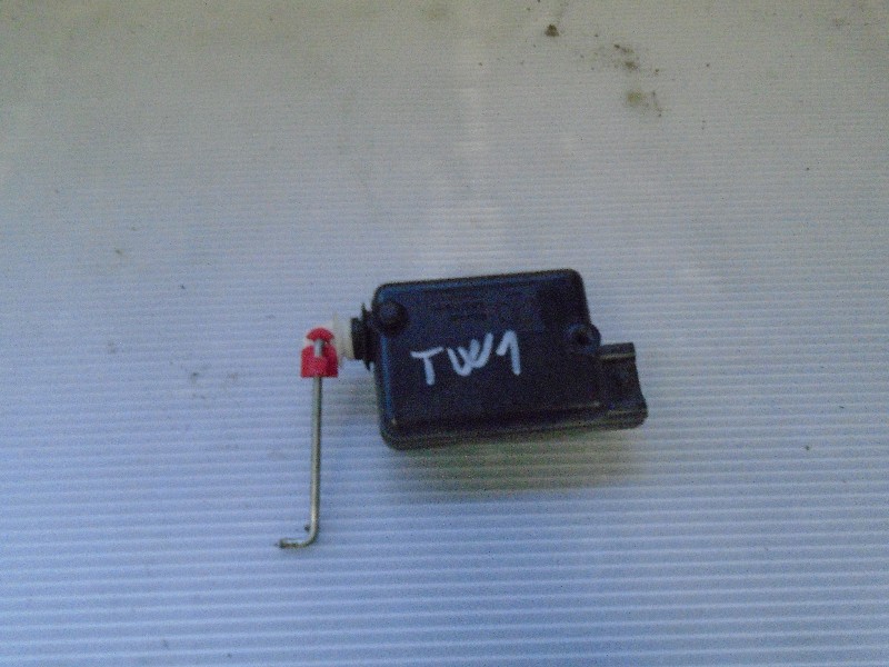 Twingo 92- | motorek centrálu